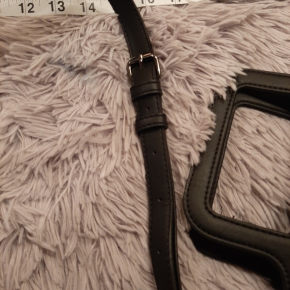 Simply Vera Wang Purse - Picture 14 of 14